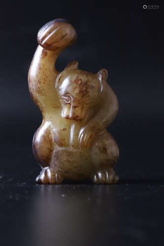 A Carved Bear Jade Figure Statue
