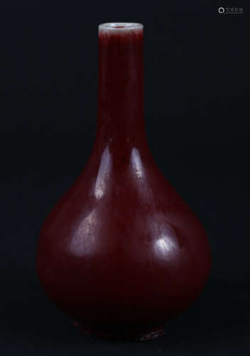 红柚胆瓶
