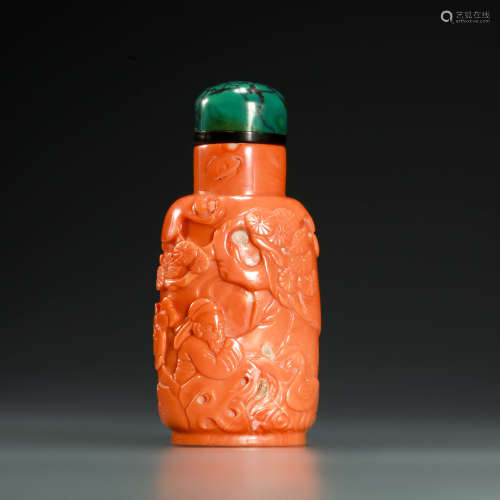 Coral Snuff Bottle from Qing