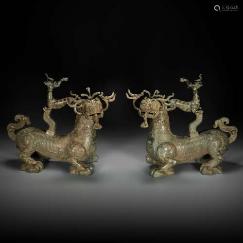 A Pair of Bronze Rital Tool in Beast Form from Zhan Han
