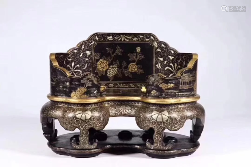 A GILT DECORATED FLORAL TABLE STAND
