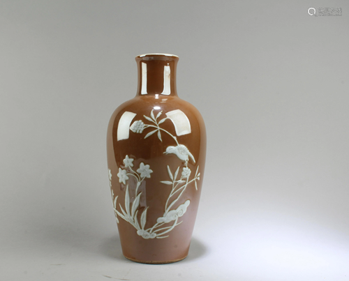 Chinese Porcelain Vase