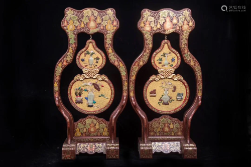 A PAIR OF INLAID DOUBLE GOURD-SHAPED HANGING PANELS