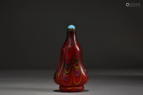 A PIECE OF GOURD-SHAPED SNUFF BOTTLE