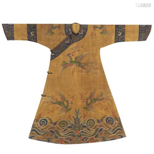 Qing Qianlong Kesi fabric phoenix robe