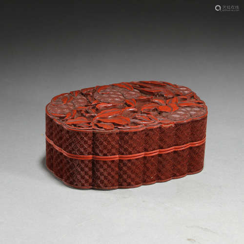 Qing dynasty carved lacquer box