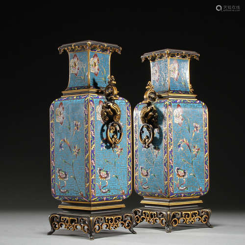 A pair of Jingtai blue amphorae, Qing Dynasty