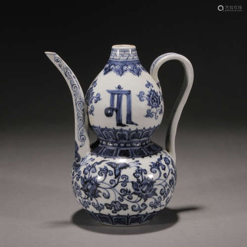 Ancient blue and white gourd pot