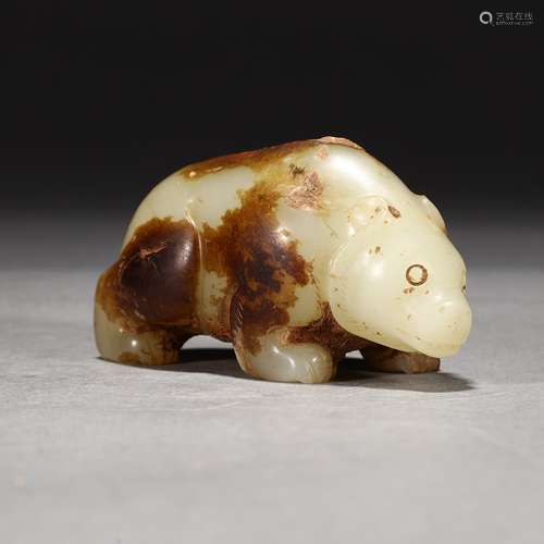 Ancient Hetian jade bear