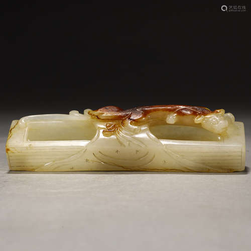 Ancient Hetian white jade auspicious animal pen