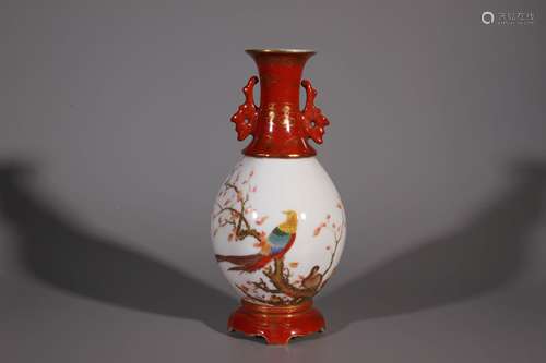 CHINESE FAMILLE ROSE PORCELAIN VASE, MARKED