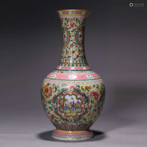 CHINESE FAMILLE ROSE PORCELAIN VASE