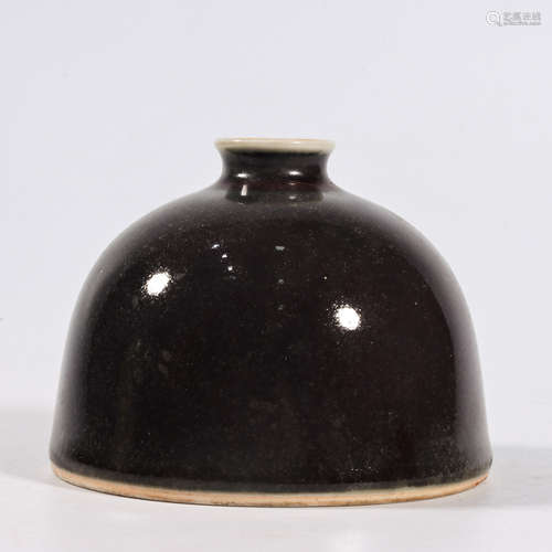 A FLAMBE GLAZE BEEHIVE-SHAPED VASE