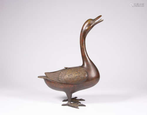 CHINESE BRONZE DUCK CENSER