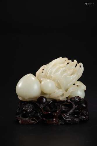 CHINESE WHITE JADE CARVED FRUITS WITH STAND