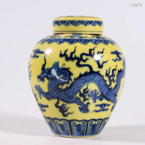 A YELLOW GROUND AND UNDERGLAZE BLUE ‘DRAGON’ JAR A