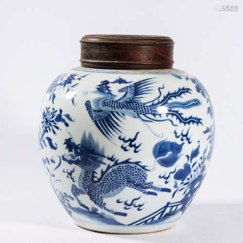 A BLUE AND WHITE ‘KYLIN AND PHOENIX’ JAR AND COVER