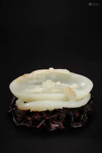 CHINESE WHITE JADE BRUSH WASHER