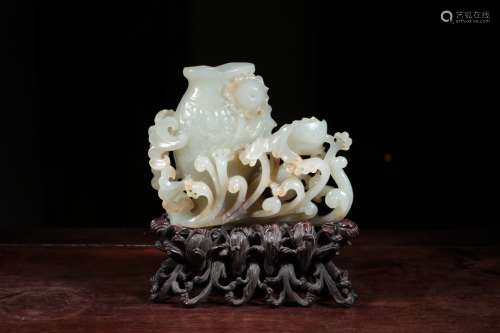 CHINESE CELADON JADE CARVED FLOWER ORNAMENT
