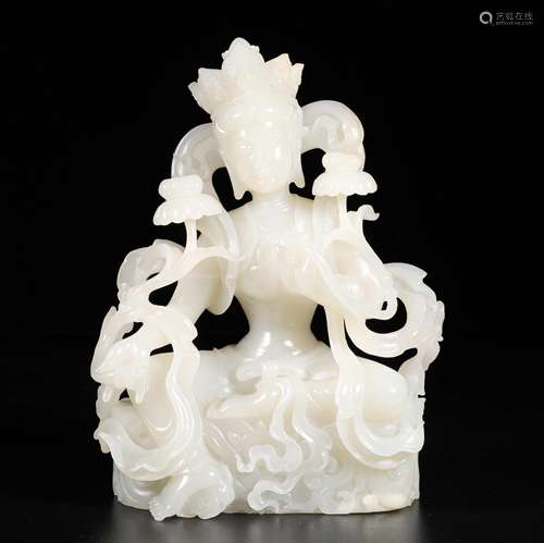 A QING DYNASTY HE TIAN JADE GUANYIN STATUE