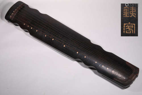 A GUQIN INSTRUMENT (B); MING DYN. STYLE