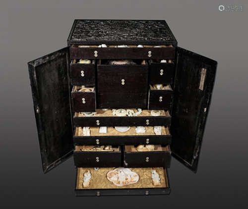 A ZITAN WOOD MINIATURE CURIO CABINET; QING DYN.