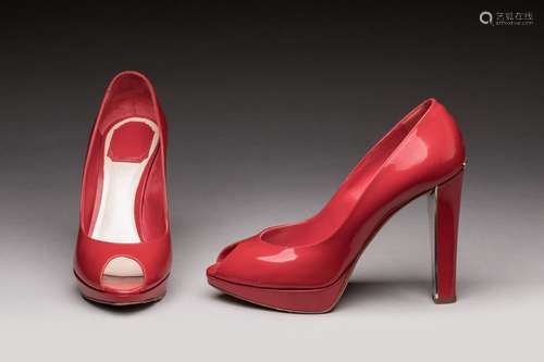 DIOR - Paire de CHAUSSURES à talons et bout ouvert en cuir v...