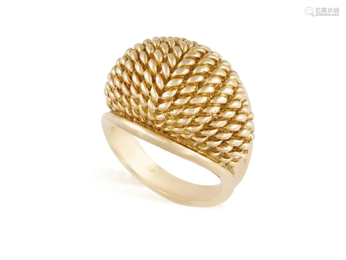 A GOLD RETRO RING, CIRCA 1950 Of bombÃ© design with