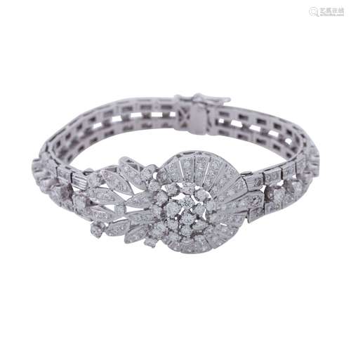 Armband mit zahlreichen Brillanten von zus. ca. 6,87 ct,