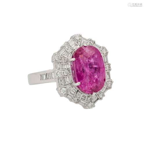 Ring mit Rubin von 7,74 ct und Diamanten