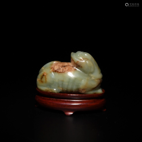 Chinese Jade Beast with Wood Stand, Ming Dynasty明代 玉雕瑞兽...
