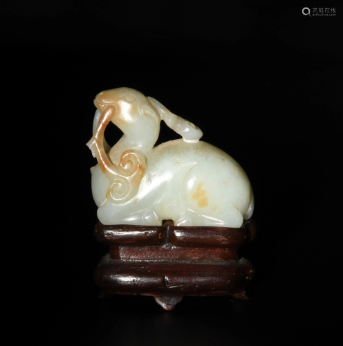 Chinese Jade Carved Deer with Wood Stand, 18th Century十八世...