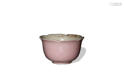 Chinese Pink Glazed Cup, 19th Century十九世纪 桃红釉花口杯