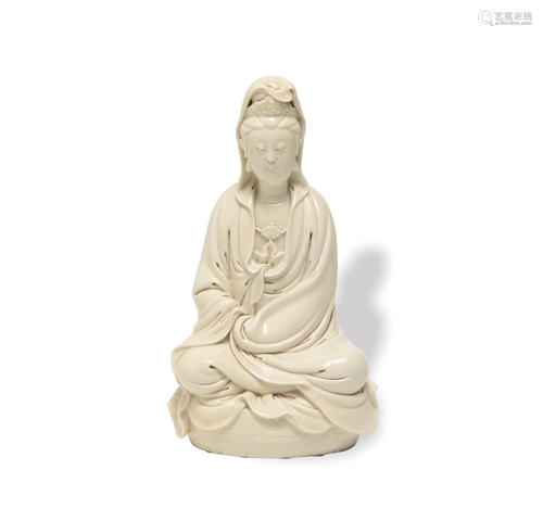 Chinese Dehua Guanyin by He Chaochun, Ming明代 德化观音坐像