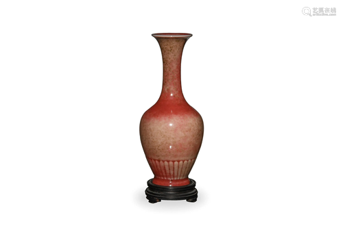 Chinese Peachbloom Vase, Late 19th Century十九世纪晚 豇豆红菊...