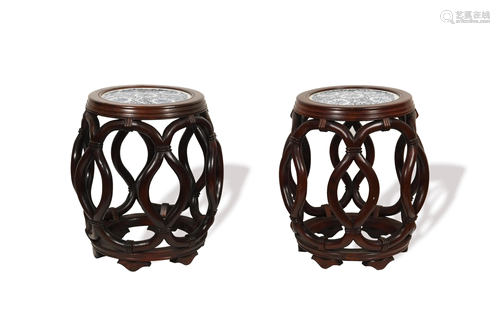 Pair of Chinese Garden Stools, Late 19th Century十九世紀晚 硬...