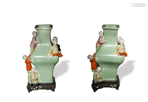 Pair of Chinese Vases, 19th Century, Possibly Qianlong十九世...