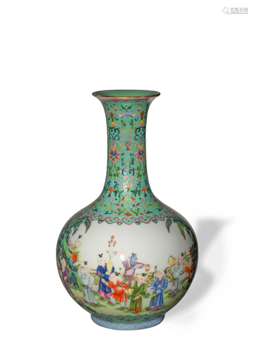 Chinese Turquoise Famille Rose Vase, Republic民国 绿地粉彩婴...