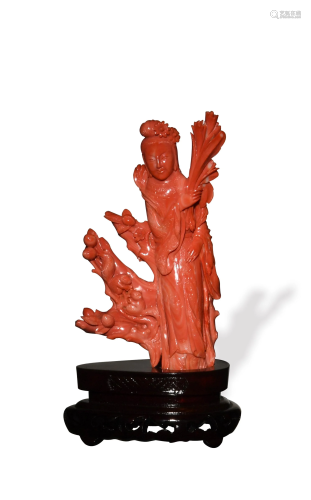 Chinese Coral Statue of a Woman with Squirrels红珊瑚仕女松鼠...