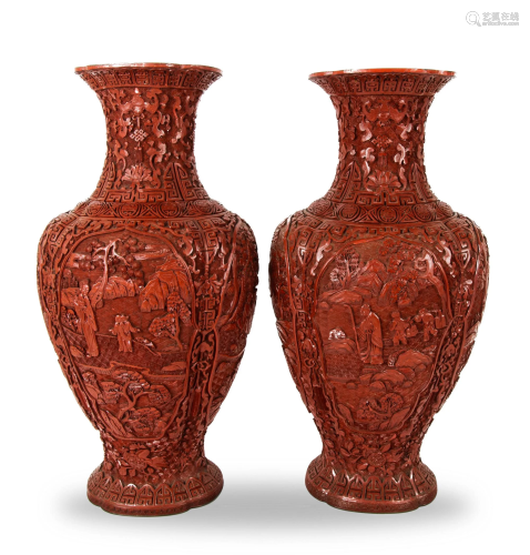 Pair of Chinese Cinnabar Vases, 19th Century十九世纪 剔红雕山...