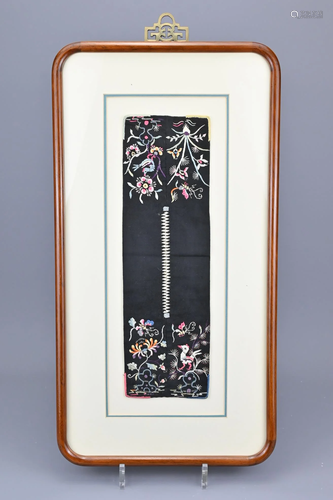 A Chinese Framed Silk Embroidery