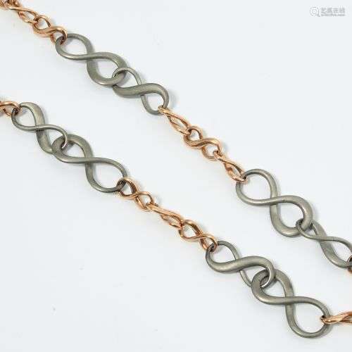 Eisen-Gold-Collier