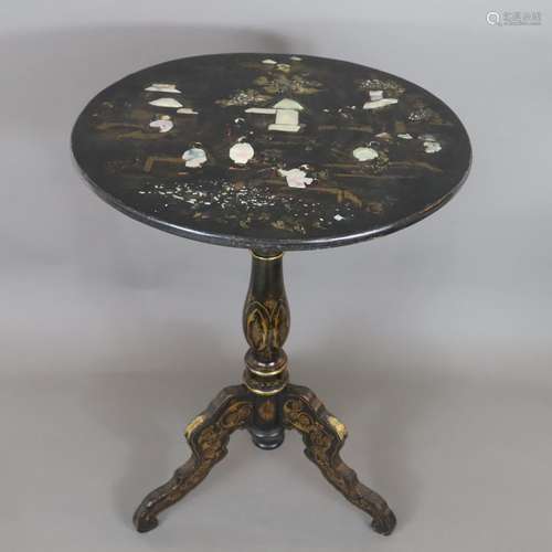 Table d'appoint - Chine, c. 1900, bois, laqué noir, peint à ...