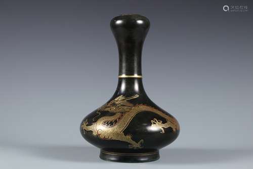 Garlic bottle with black gold glaze and golden dragon patter...