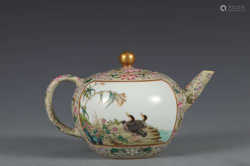 Qing Dynasty pink flower and bird teapot