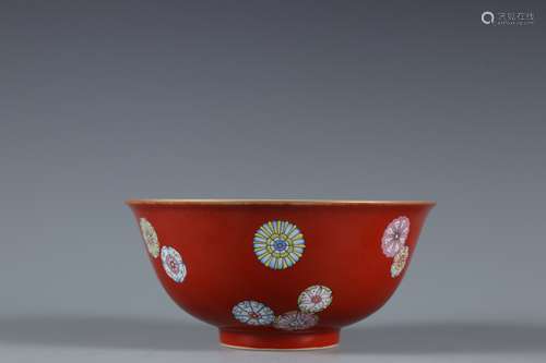 Qing Dynasty red glaze pink ball pattern bowl