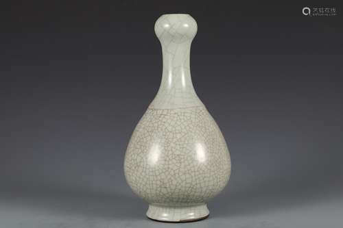 Ge glazed garlic bottle