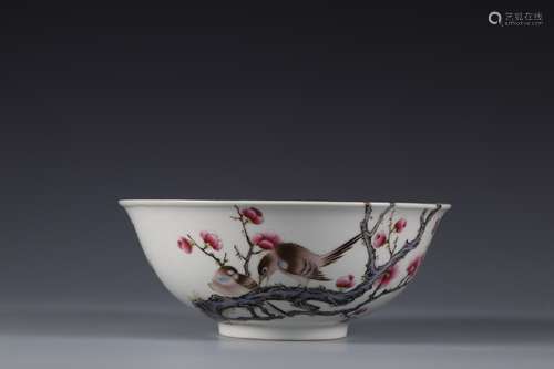 Qing Dynasty pastel flower and bird bowl