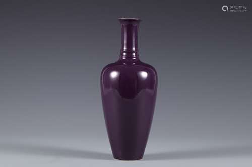 Purple glazed vase of Qing Dynasty