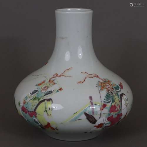 Vase en porcelaine Famille rose - Chine 20e s., en forme de ...